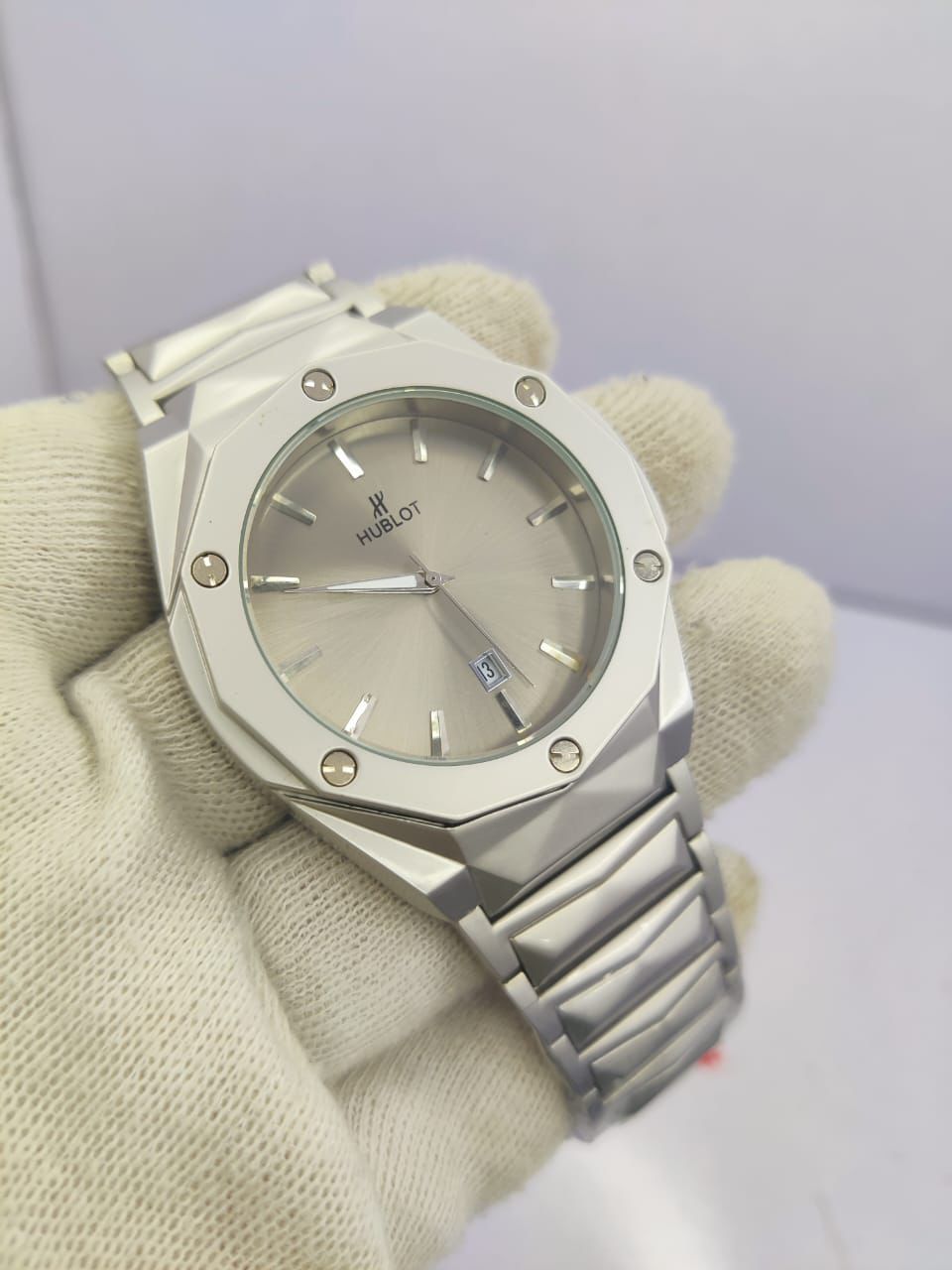 Hublot cut diomand