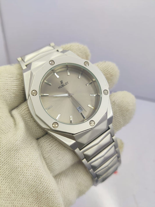 Hublot cut diomand